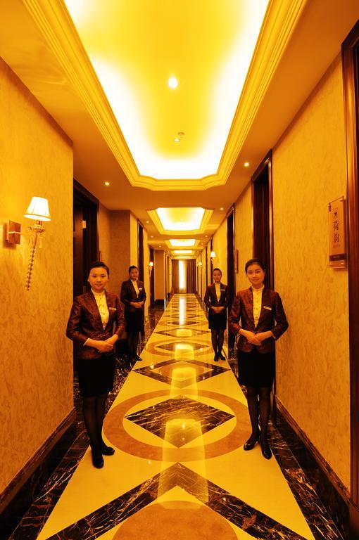 Forstar Hotel - North Renmin Road 成都 エクステリア 写真